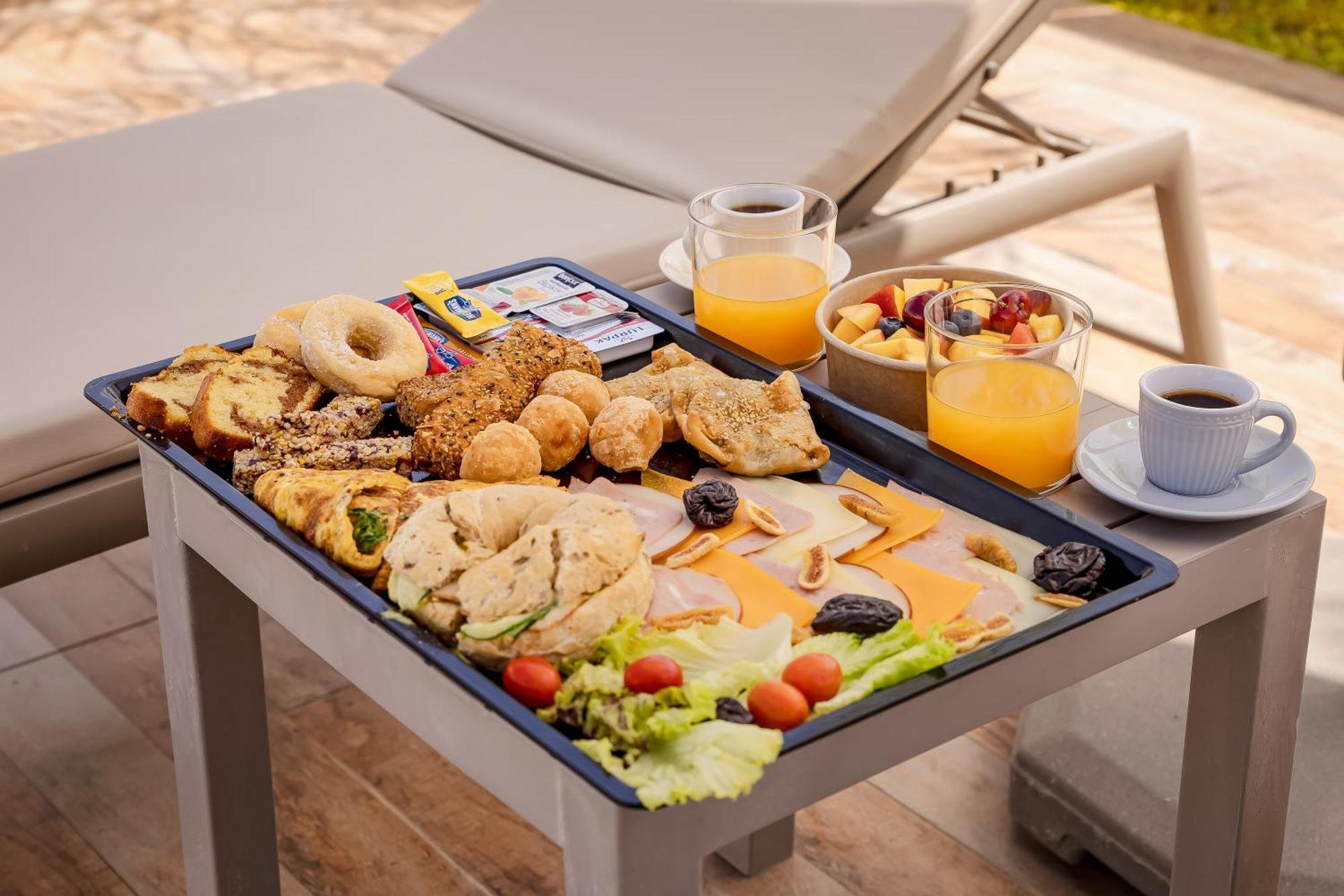 Sarpidon Suites Agia Marina Dış mekan fotoğraf