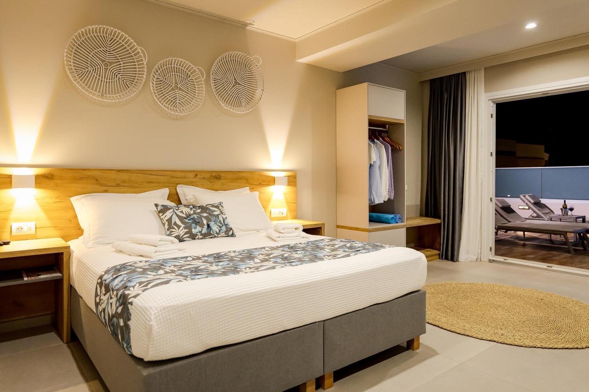 Sarpidon Suites Agia Marina Dış mekan fotoğraf